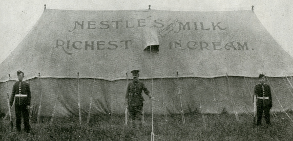 Tienda de campaña de Nestlé en la primera guerra mundia